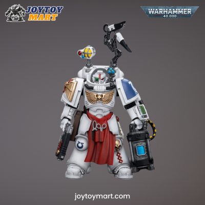 JoyToy WH40K - Uitramarines Apothecary Biologis