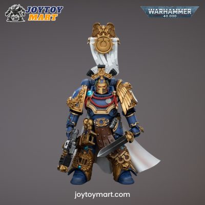 JoyToy WH40K - Ultramarines Legion Praetor with Power Sword and Volkite Serpenta