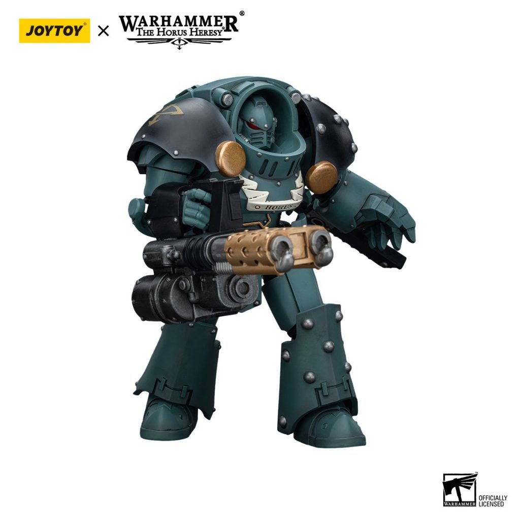 JoyToy WH40K - Sons Of Horus Tartaros Terminator Squad Terminator With Heavy Flamer And Chainfist - Image 4