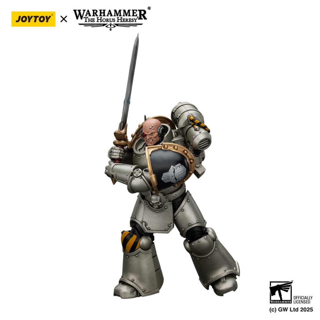 JoyToy WH40K - Iron Warriors Command Squad Chosen with Legion Standard - Image 4