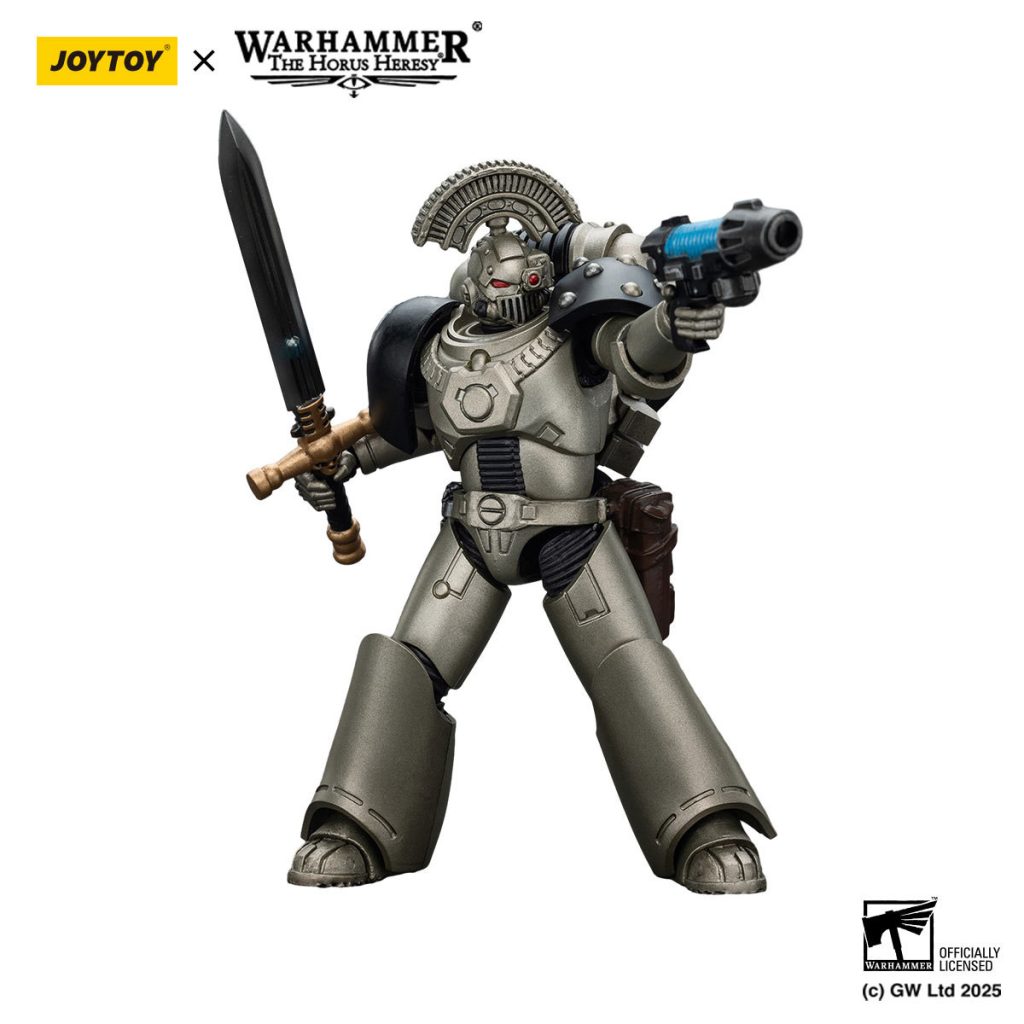 JoyToy WH40K - Iron Warriors MKVI Tactical Sergeant with Power Sword and Plasma Pistol - Image 4