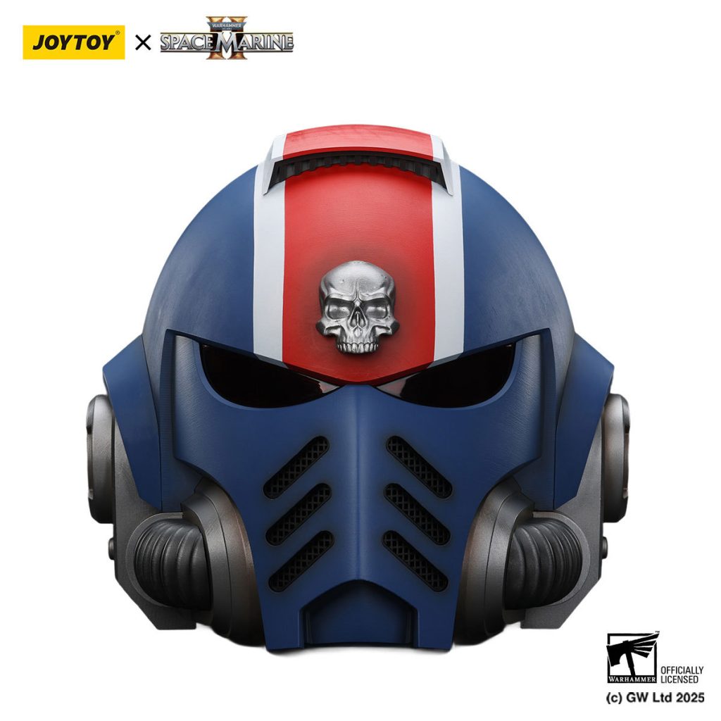 JoyToy WH40K - Ultramarines Lieutenant Titus' MkX Helmet - Image 2