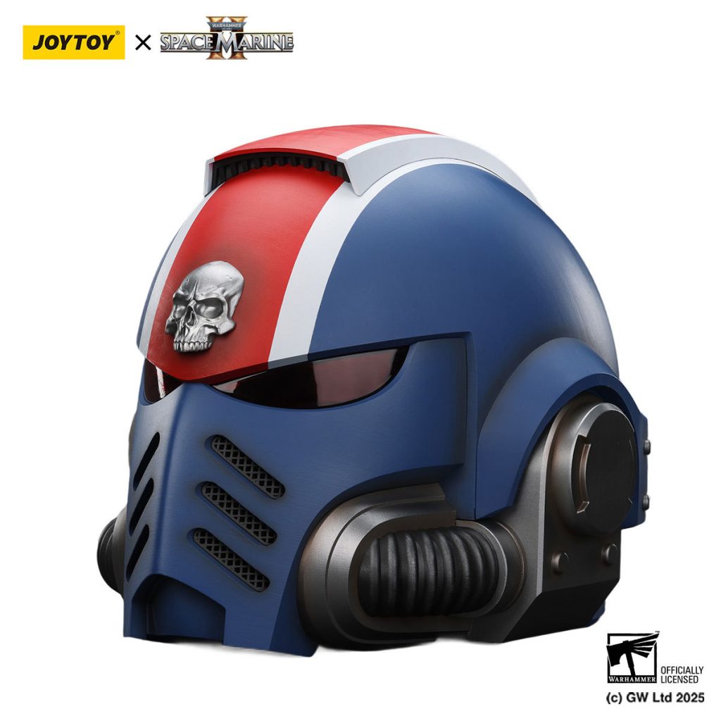 JoyToy WH40K - Ultramarines Lieutenant Titus' MkX Helmet - Image 5
