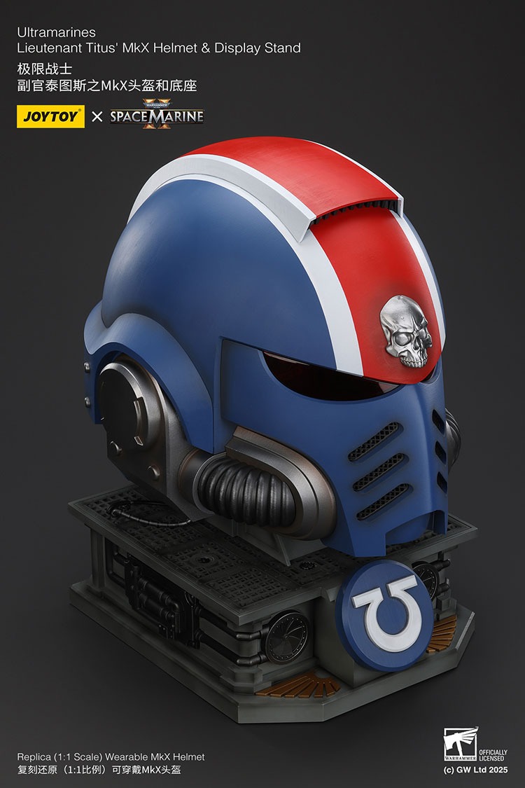 Ultramarines Lieutenant Titus MkX Helmet Display Stand 13 - JoyToy Mart